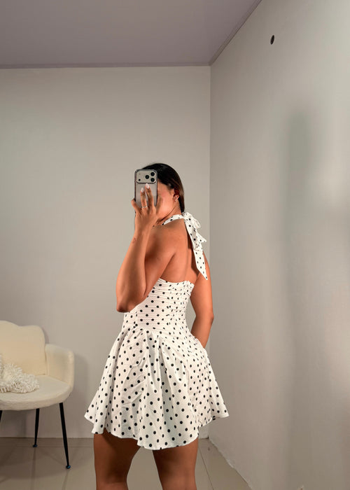Vestido blanco de puntos