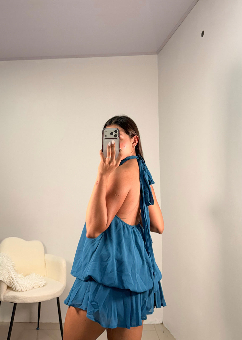 Vestido corto azul éter con short